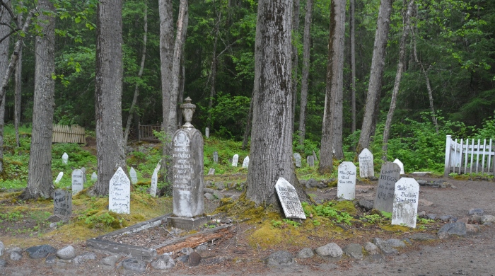 Gold  Rush cemetery gravesites